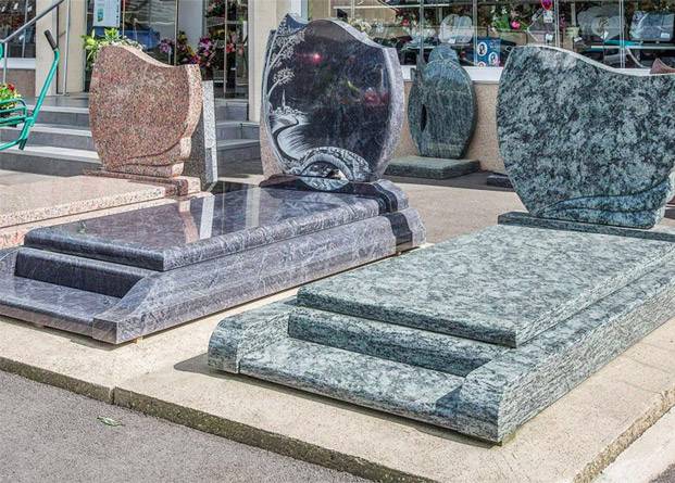 Marbrerie et gravure de pierre tombales à Vauvert